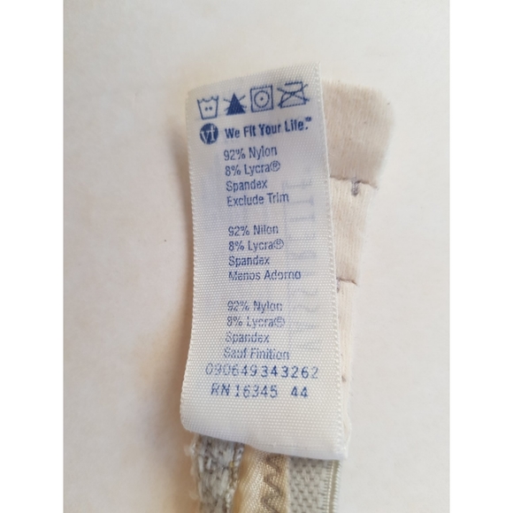 Vintage Vassarette Second Skin Satin Bra - Picture 16 of 16